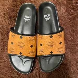 MCM slides